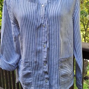 Tahari shirt